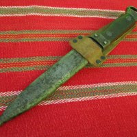 Окопен нож щик , снимка 1 - Антикварни и старинни предмети - 31333964
