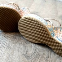 Летни сандали от естествена змийска кожа на платформа, снимка 5 - Сандали - 30220905
