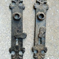 стари метални шилдове за врата, снимка 1 - Антикварни и старинни предмети - 30072797