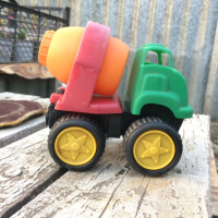 Детска бетонобъркачка, снимка 3 - Коли, камиони, мотори, писти - 36470441