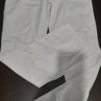 Бял панталон, снимка 1 - Панталони - 29778012