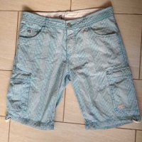 Къси панталони  гащи ESPRIT Rock relaxed fit , размер 30 / L, снимка 1 - Къси панталони - 30088036