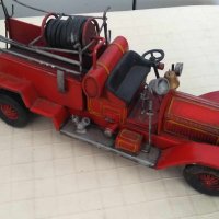 Стара метална пожарна кола, снимка 7 - Антикварни и старинни предмети - 42777445
