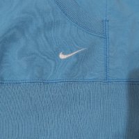Дамска горница Nike,размер М, снимка 4 - Спортни екипи - 35203459