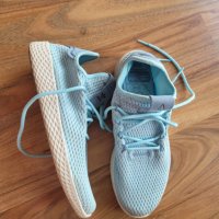 Adidas Pharell Williams маратонки, снимка 2 - Маратонки - 37374518