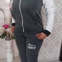 Ватиран дамски екип Nike ❤️, снимка 3 - Спортни екипи - 38221470