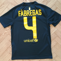 Оригинална юношеска фланелка на Барселона х Fabregas, снимка 2 - Детски тениски и потници - 44796038