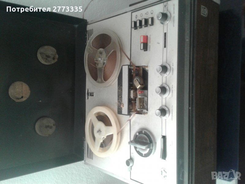 продавам стар магнетофон, снимка 1