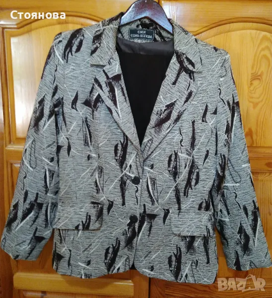 Дамски костюм 46 размер, снимка 1