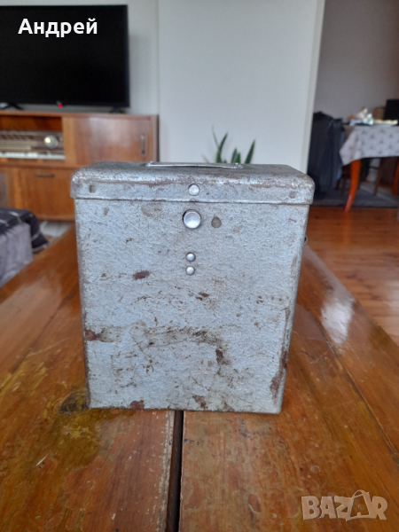 Стара акумулаторна кутия, снимка 1