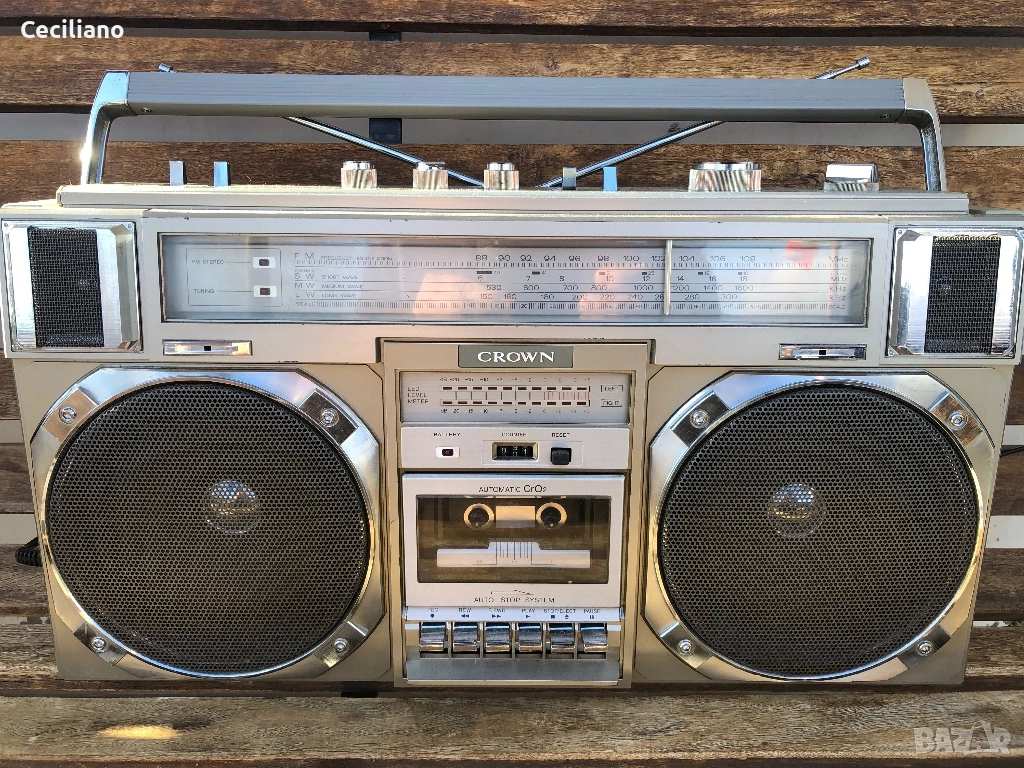 Crown CSC-950L – Красив радиокасетофон от Япония!, снимка 1