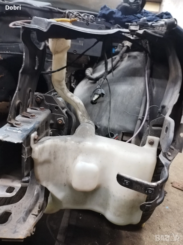 казанче за течност за чистачки, снимка 1