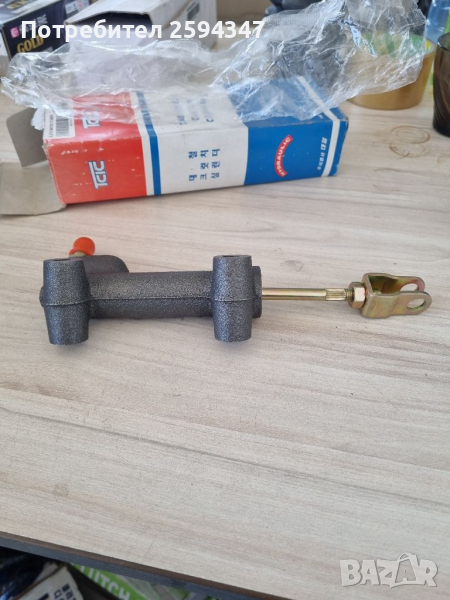 HYUNDAI H100 2.5D-TD 1993-2000г ПОМПА СЪЕДЕНИТЕЛ ГОРНА , снимка 1