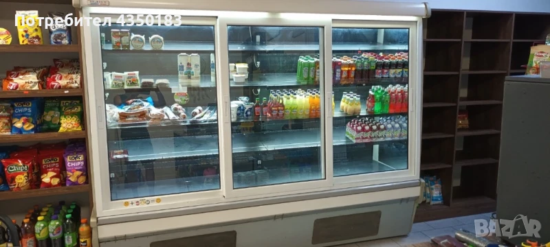 Хладилна витрина , снимка 1