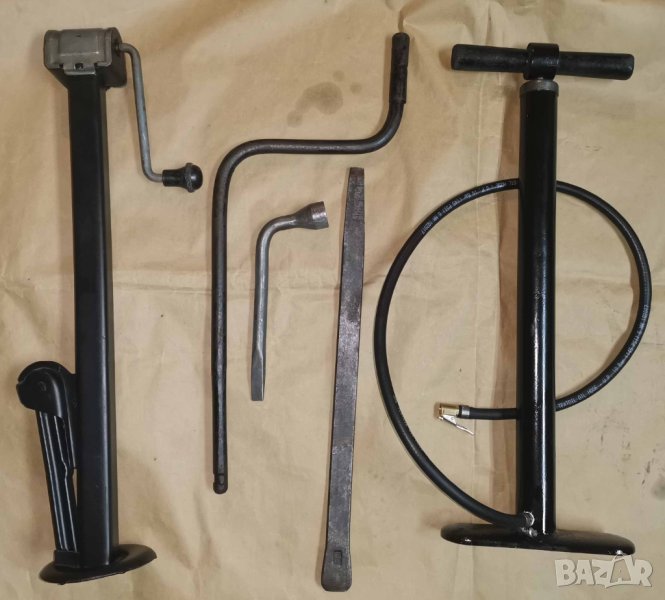  Ваз 2101Жигули - Лада - Помпа и крик Ссср , снимка 1