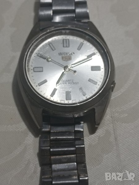 Часовник Seiko 5 quartz water resist, снимка 1