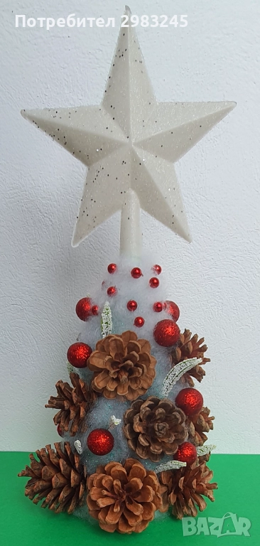 Коледна декоративна елха със звезда , снимка 1