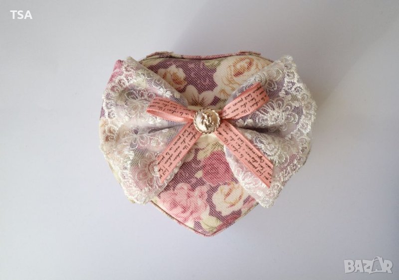 Кутия за бижута - Сърце, снимка 1