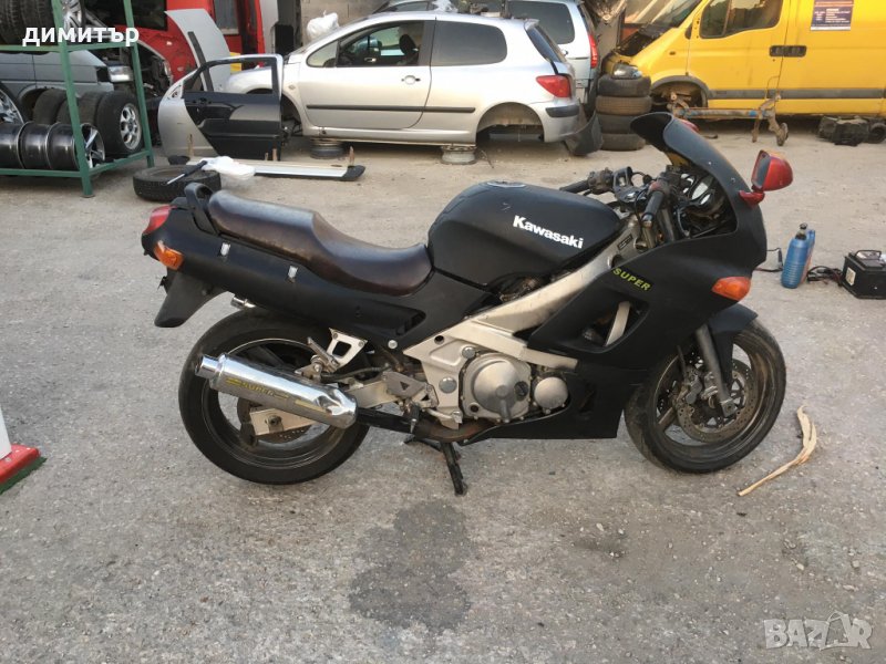 kawasaki zzr 600 de на части кавазаки ззр 600 де, снимка 1