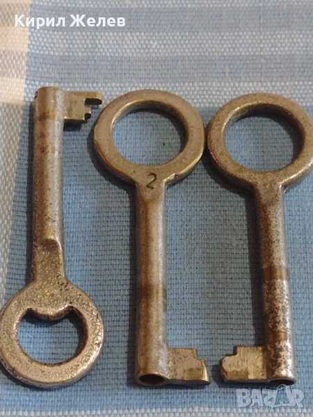 Три стари ключета за соц мебели ракла, скрин за КОЛЕКЦИЯ АРТ ИНСТАЛАЦИЯ 41028, снимка 1