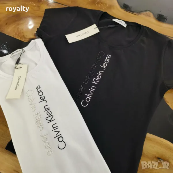 Calvin Klein дамски тениски Два цвята , снимка 1