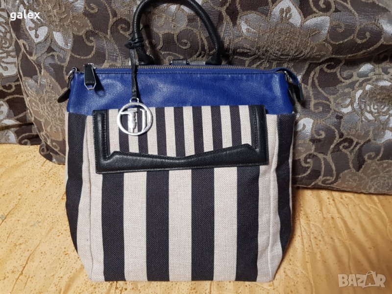 Раничка Trussardi jeans, снимка 1