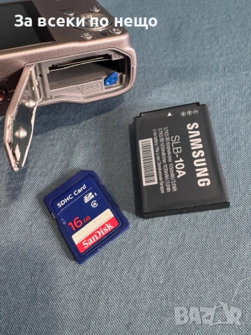 Цифров фотоапарат Samsung WB700 , 14.2mp , Zoom x 18, снимка 8 - Фотоапарати - 53291378