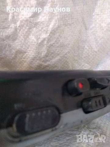 Радио ,,SHARP ,,и записващ уокмен ,,SONASHI,, made in Japan.,, За части . Двете за 40 лв., снимка 12 - Радиокасетофони, транзистори - 50564736