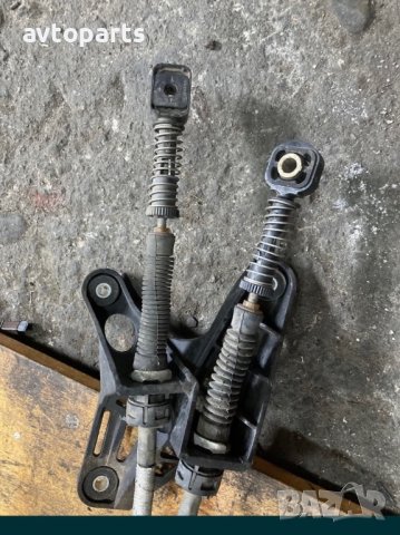 Vw touran 2004 година 1.9tdi 6скорости Скоростен лост с жила, снимка 2 - Части - 40577369