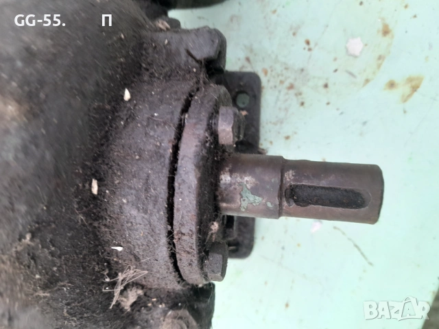 Редуктор, снимка 4 - Резервни части за машини - 53033430