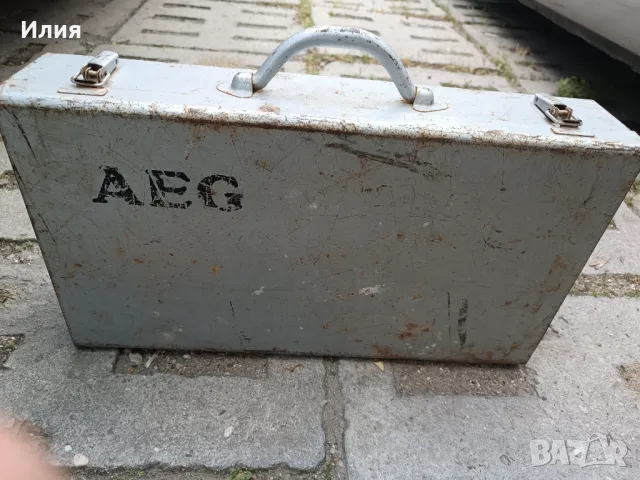 Бормашина (дрелка) AEG, снимка 2 - Бормашини - 50161594