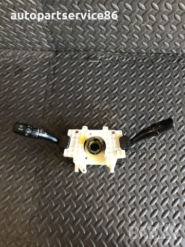 Лост за чистачка на фар за KIA Sorento 2.5 CRDi (2003–2007)