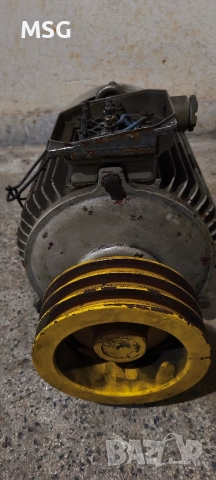 Трифазен Ел.двигател електромотор 11 кВ / 2900 оборота, снимка 4 - Електродвигатели - 52677198