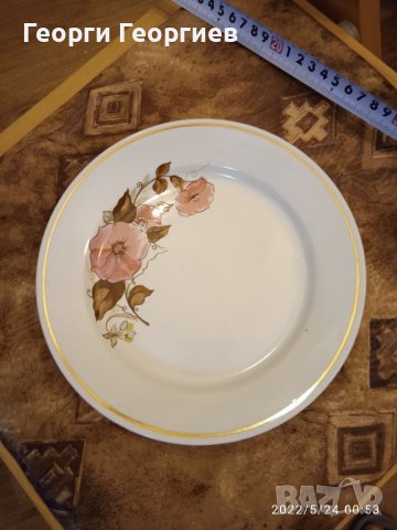 Български порцелан , снимка 8 - Чинии - 37265329