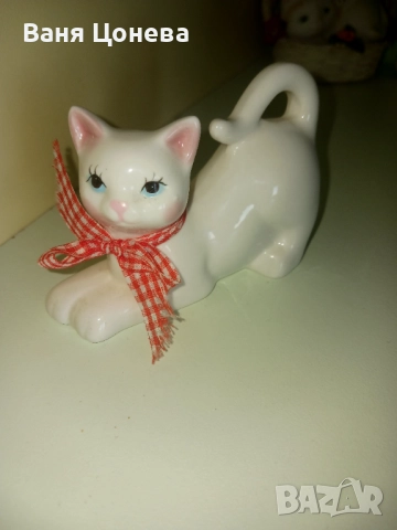Порцеланови фигурки, снимка 9 - Статуетки - 52083618