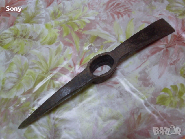 Стар български инструмент- кирка., снимка 11 - Антикварни и старинни предмети - 52580831