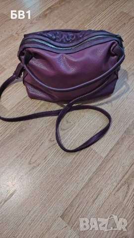 Дамски чанти , снимка 2 - Чанти - 54052337