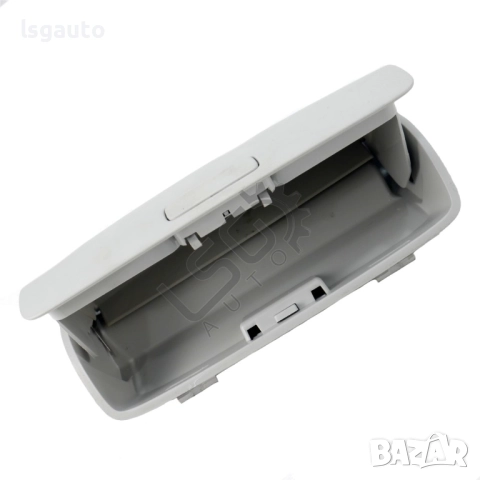 Жабка за очила Volkswagen Scirocco III 2008-2017 ID: 153849, снимка 2 - Части - 52409760