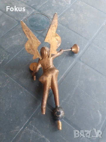 Малка бронзова фигура статуетка за часовник, снимка 3 - Антикварни и старинни предмети - 53279886