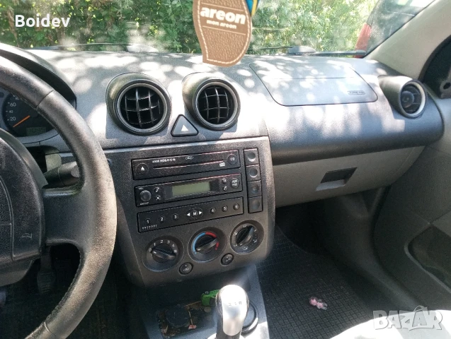 Ford Fiesta 1.4 TDCI , снимка 5 - Автомобили и джипове - 50837244