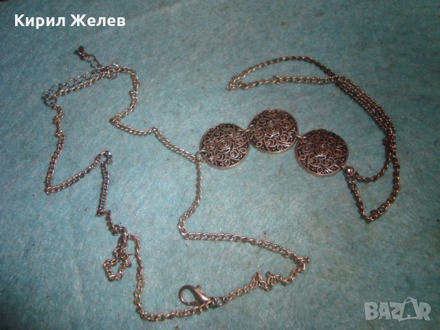 СРЕБРИСТ КРАСИВО ОРНАМЕНТИРАН АРТ МЕДАЛЬОН с ВЕРИЖКА 26808