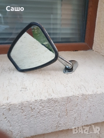 Старо автомобилно огледало 