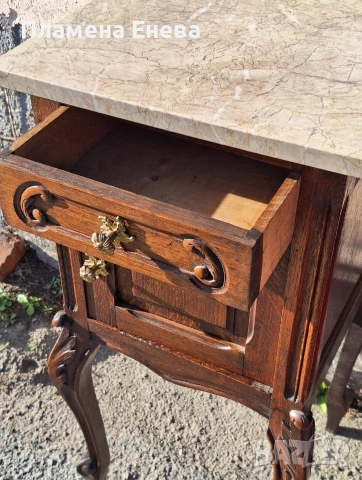 Френско антикварно шкафче , снимка 4 - Шкафове - 53092317
