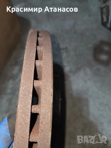 Спирачени дискове предни за Тойота Аурис. 1.6Vvti. 132кс.2011г, снимка 10 - Части - 49679980