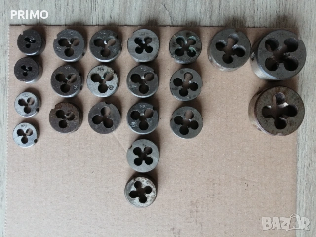 Плашки, метчици, въртоци, снимка 2 - Други инструменти - 54037609