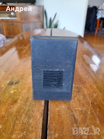 Старо радио,радиоприемник Universum, снимка 3 - Антикварни и старинни предмети - 36594811