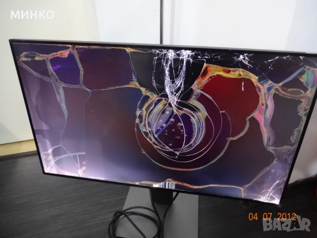 Монитор за части  Dell U3219Q, снимка 3 - Монитори - 52509909