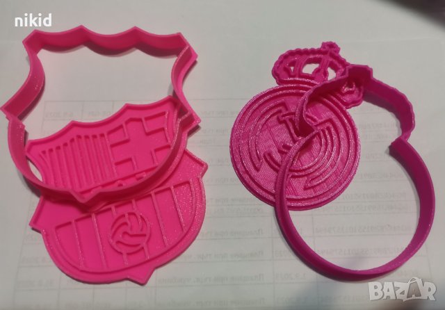 отбори FCB Barcelona Real Madrid Realmadrid Барселона пластмасов резец форма фондан тесто бисквитки, снимка 2 - Форми - 42907264