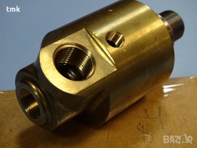 Ротационен съединител DEUBLIN, снимка 4 - Резервни части за машини - 31802663