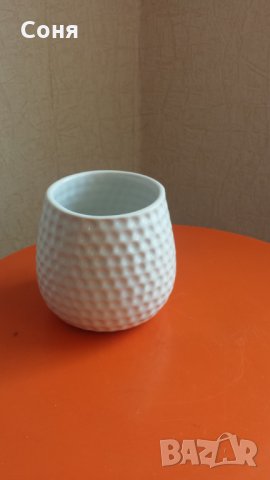 КАШПИ ЗА ЦВЕТЯ И СУКУЛЕНТИ, снимка 2 - Саксии и кашпи - 30945610